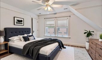 71 Main St, Bayonne, NJ 07035
