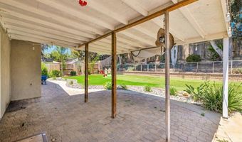 620 Meadow Grove Pl, Escondido, CA 92027