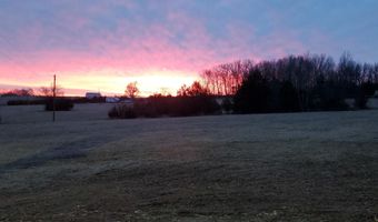 4775 S 50th Rd, Aldrich, MO 65601