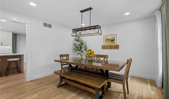 194 Council Rock Rd, Cranston, RI 02921
