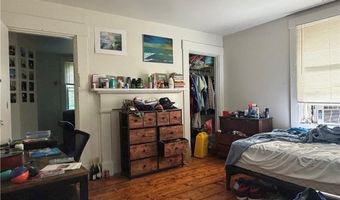 5 Warner St 2, Newport, RI 02840