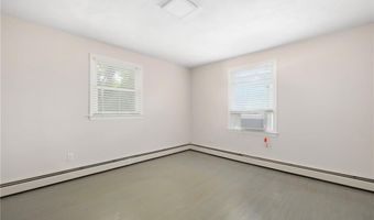15 Laforge Dr, Coventry, RI 02816