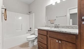 2908 NW Sharmin Dr, Ankeny, IA 50023