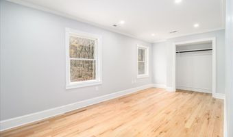 193 Chestnut Ridge Rd, Bethel, CT 06801