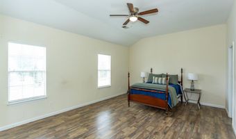 96 WINTERHAVEN Dr, Alabaster, AL 35007