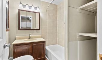 672 W Cherry St, Austin, IN 47102