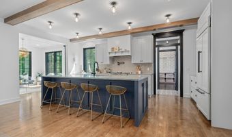 8279 Revado Hills Ct, Ada, MI 49301