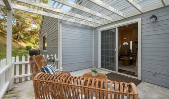 2006 Mountain Vista Way, Oceanside, CA 92054