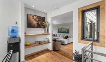 6722 Flagstaff Rd, Boulder, CO 80302