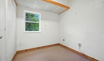 10 Pethaven Ln, Augusta, ME 04330