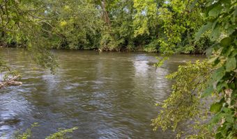 1020 Thomas Rd, Benton, TN 37307