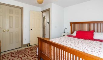 30 Loring Rd, Bristol, RI 02809