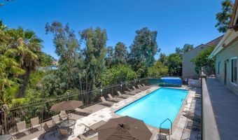 7701 Caminito Leon 201, Carlsbad, CA 92009