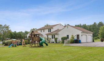 2 Winsome Lea Rd, Falmouth, ME 04105