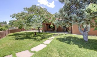 525 SOLANO Dr SE, Albuquerque, NM 87108