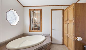 9072 E State Highway 76, Anderson, MO 64831