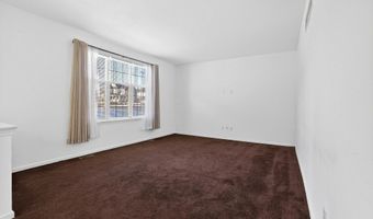 2 FOXFIELD Ct, Bear, DE 19701