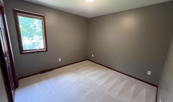 2206 SE 17th Ave, Aberdeen, SD 57401