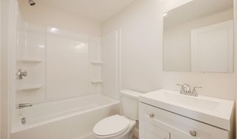 529 Wood St 3, Bristol, RI 02809