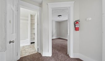 606 Brown St, Akron, OH 44311