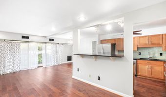 7802 DASSETT Ct T-3, Annandale, VA 22003
