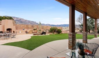 10711 MODESTO Ave NE, Albuquerque, NM 87122