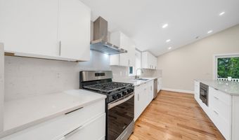 427 Middle Rd, Brentwood, NH 03833