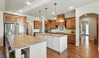 340 Bear Country Dr, Aledo, TX 76008