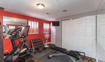 1515 Rosewood Terrace Dr, Ballwin, MO 63021