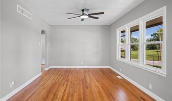 1605 S 6th St, Atchison, KS 66002