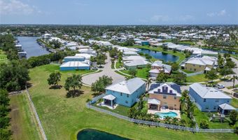 449 BAHAMA GRANDE Blvd, Apollo Beach, FL 33572