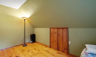 35 Merry Hill Rd, Barrington, NH 03825