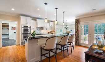 7713 Summercrest Dr, Apex, NC 27539