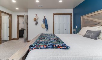 1010 Camp Nine Rd, Bonners Ferry, ID 83805