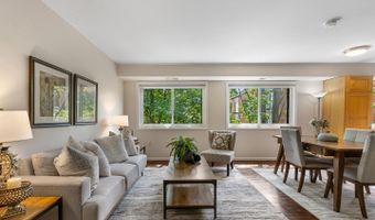 3330 S 28TH St 401, Alexandria, VA 22302