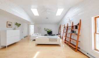 30-40 Fawn Ln, Accord, NY 12404