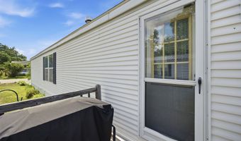 37 Circle Dr, Belmont, NH 03220