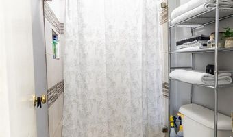 1104 Bowie St, Sulphur Springs, TX 75482
