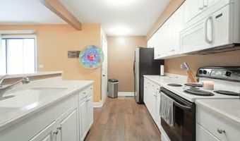 1104 Netherton Ct, Amherst, NY 14051