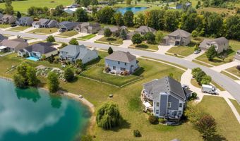 5481 Bear Creek Pass, Auburn, IN 46706