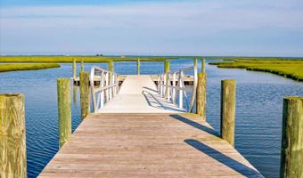 8705 HABITAT Ct, Berlin, MD 21811