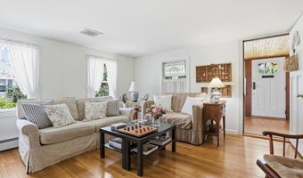44 Sandy Pond Rd, Ayer, MA 01432
