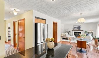 1438 Newell Ct, Columbus, OH 43228