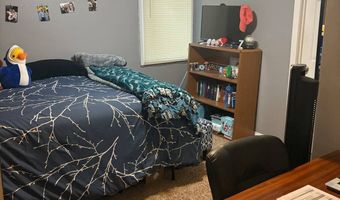 917 9th St, Aurora, NE 68818