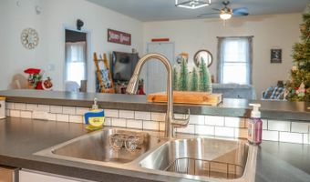 140 Dutch Ln, Appomattox, VA 24522