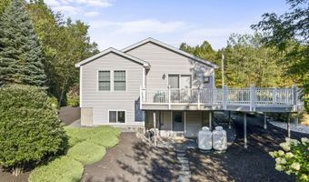146 Parkwood Dr, Augusta, ME 04330