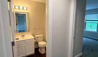 9327 Polaris Green Dr, Columbus, OH 43240