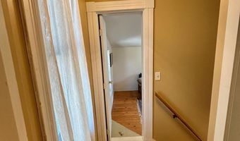23 Holland St, Bangor, ME 04401