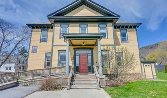 14 School St, Bristol, VT 05443