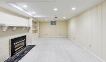 9326 W PARKHILL Dr W, Bethesda, MD 20814